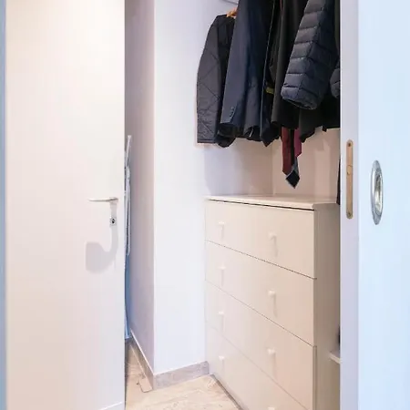 Contempora - Elvezia 8 - E54 Lägenhet *